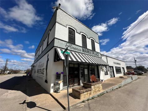 101 Story Avenue Florence TX 76527