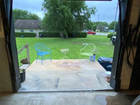 101 Story Avenue Florence TX 76527