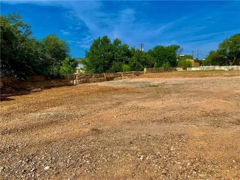 2209 N Ranch Road 620 Lakeway TX 78734