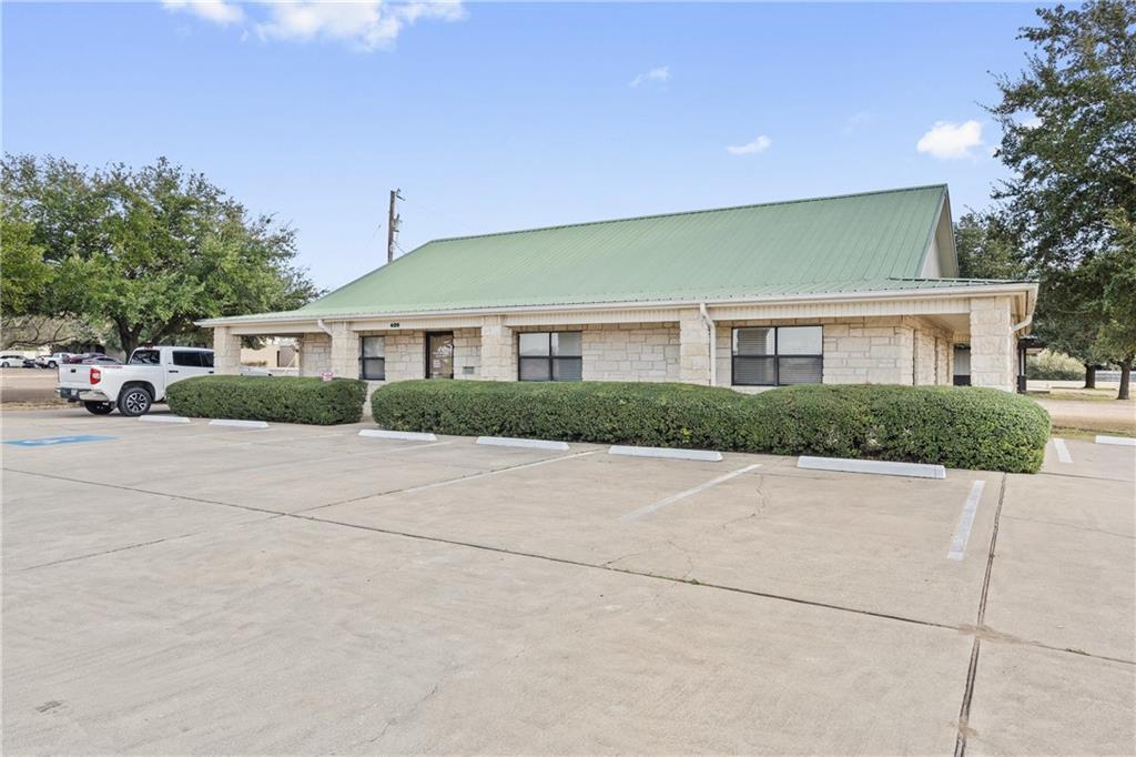 409 Mallard Lane Taylor TX 76574