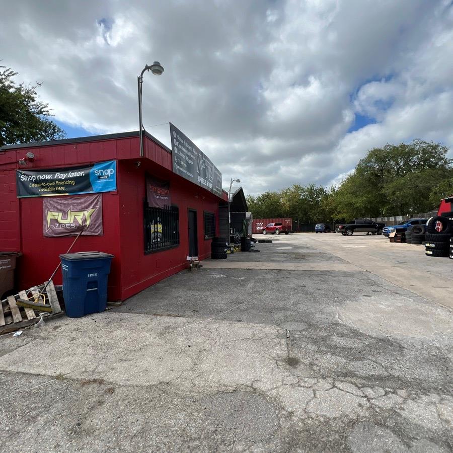1209 W Anderson Lane Austin TX 78757