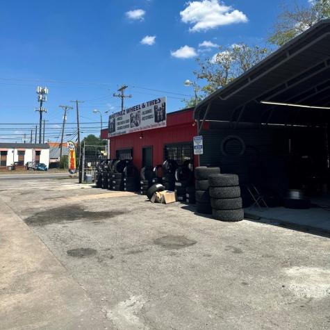 1209 W Anderson Lane Austin TX 78757
