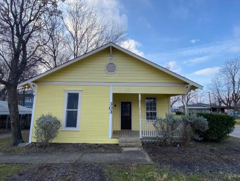 303 Taylor Street Hutto TX 78634