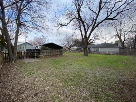 303 Taylor Street Hutto TX 78634