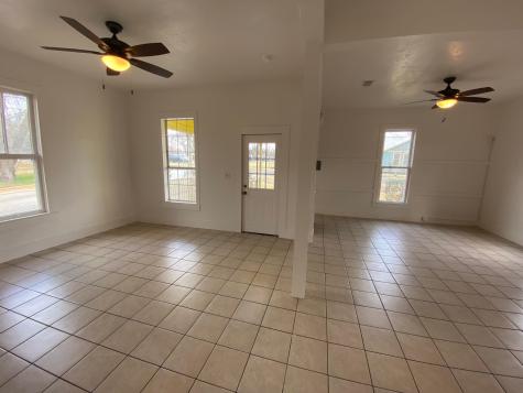 303 Taylor Street Hutto TX 78634
