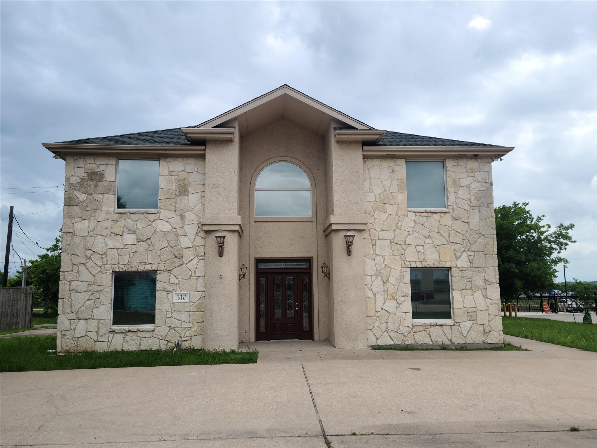 310 W Murray Street Manor TX 78653