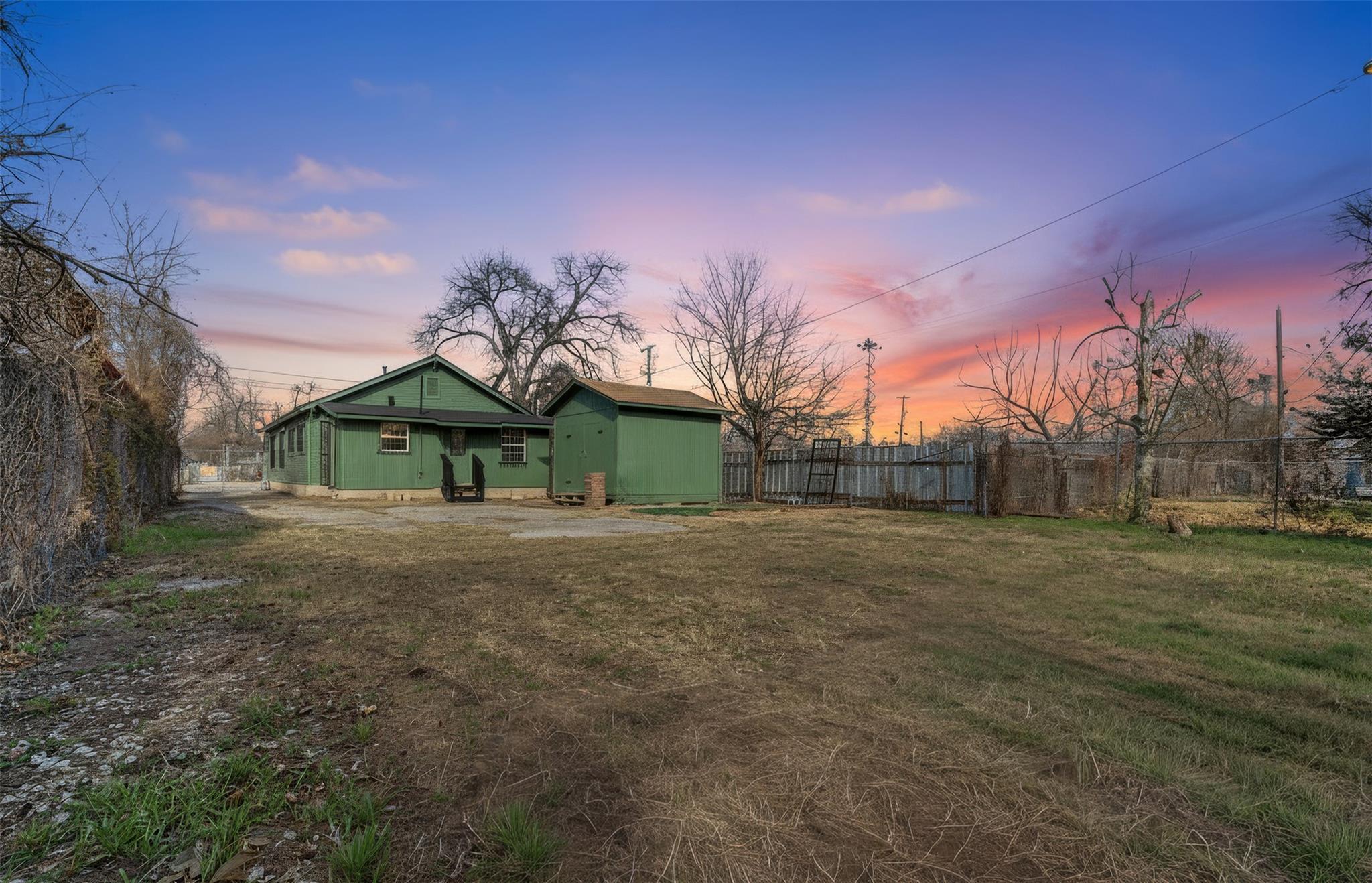 2703 E Cesar Chavez Street Austin TX 78702