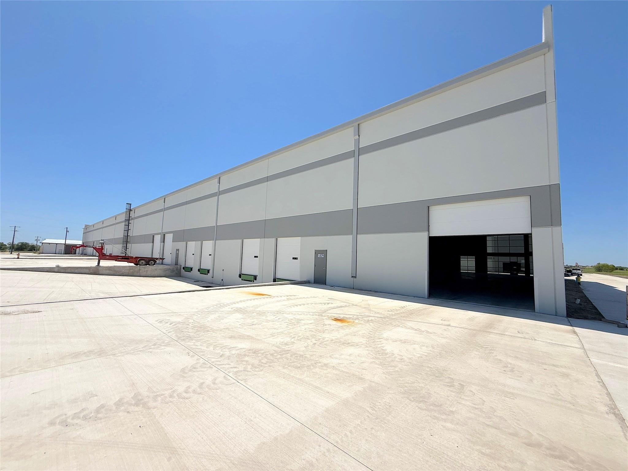 21959 Us-79 Highway Taylor TX 76574