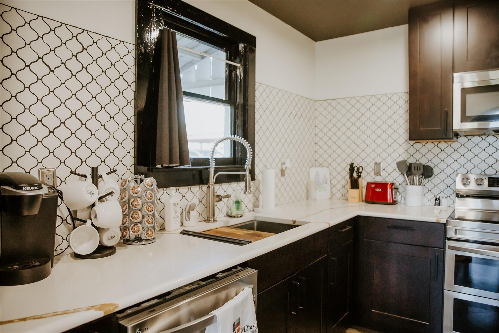 604 W Pecan Street Johnson City TX 78636