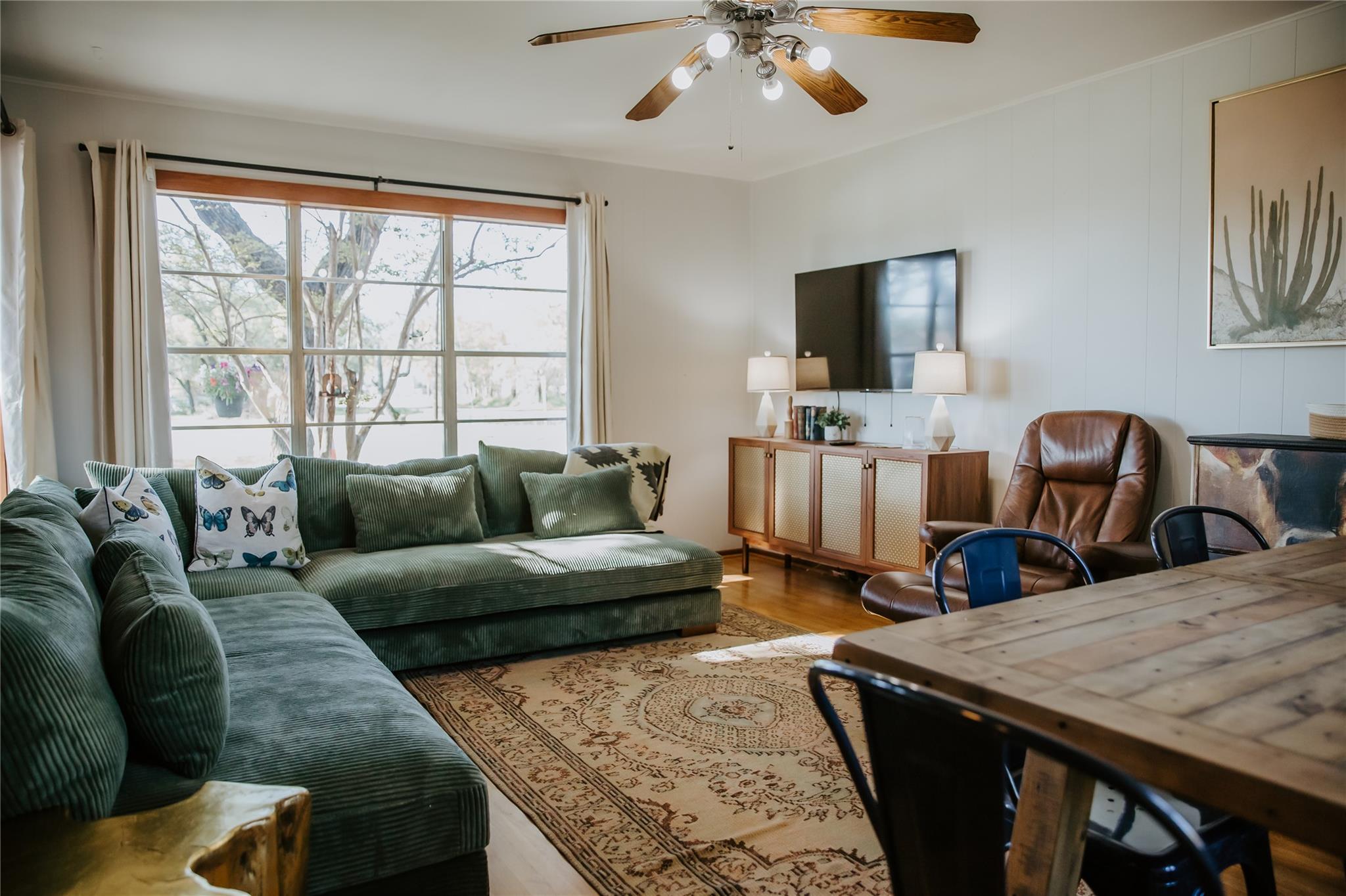 604 W Pecan Street Johnson City TX 78636
