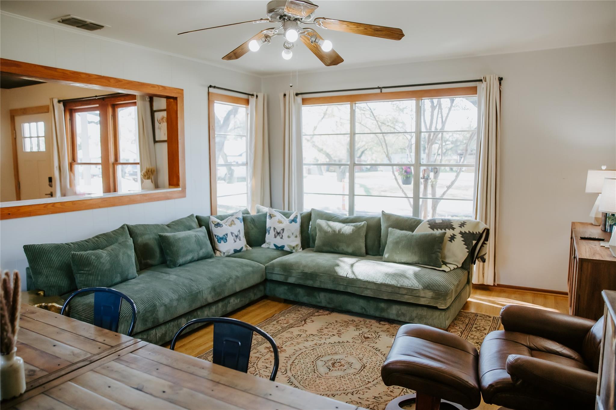 604 W Pecan Street Johnson City TX 78636