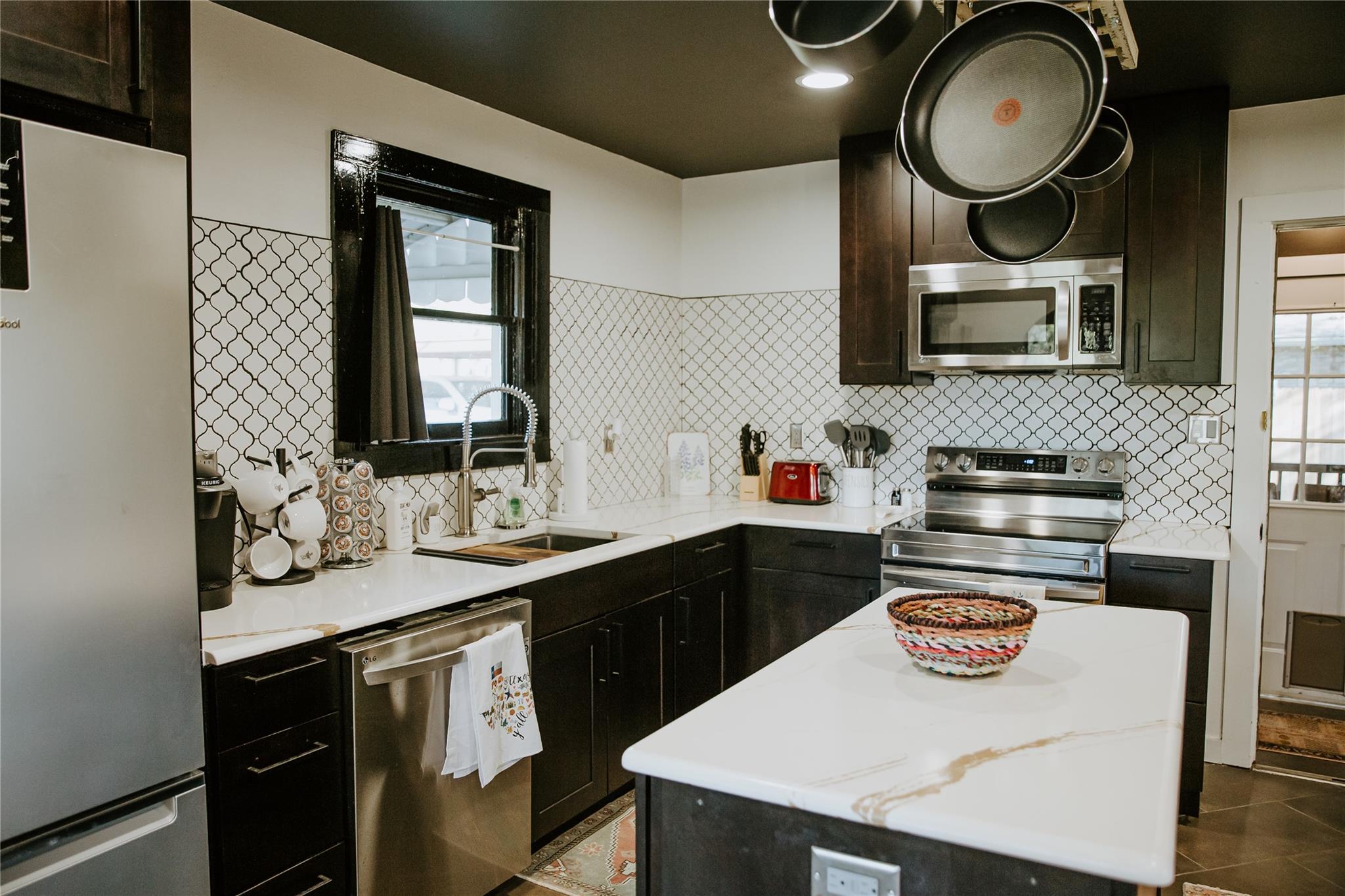 604 W Pecan Street Johnson City TX 78636