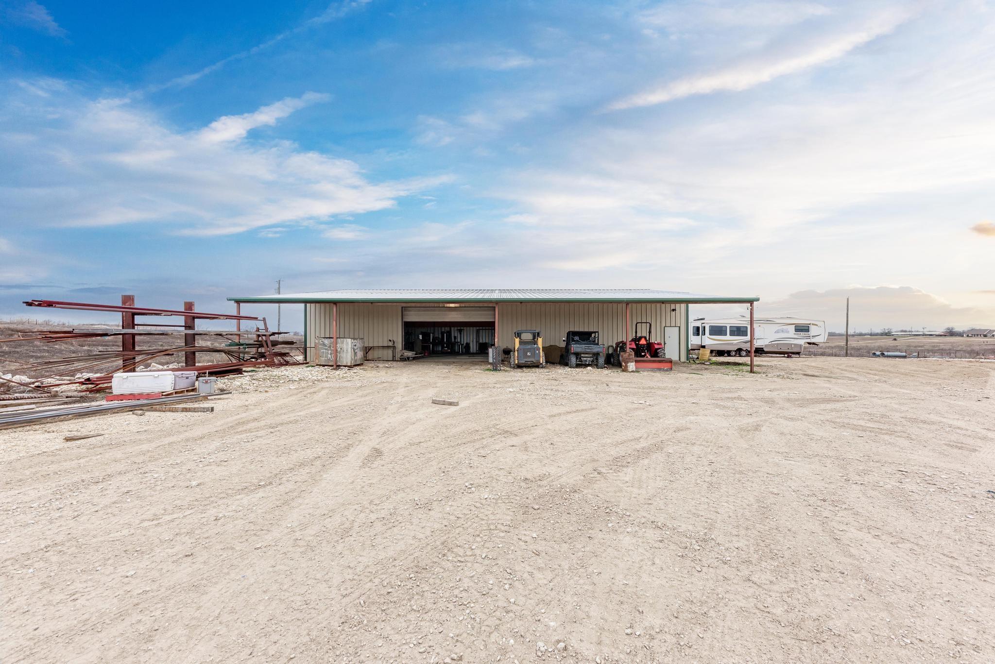 1889 County Road 487 Taylor TX 76574