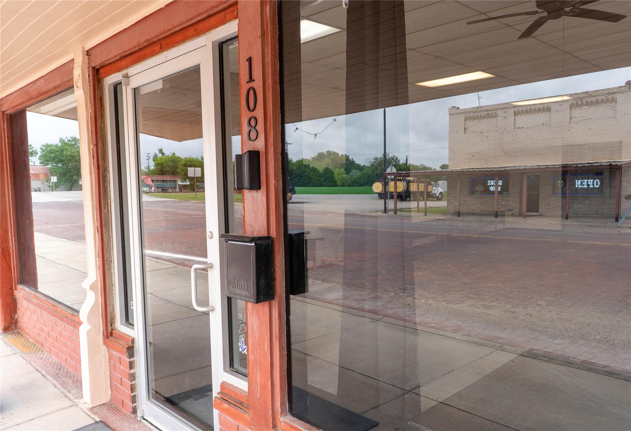 108 E Clark Street Bartlett TX 76511