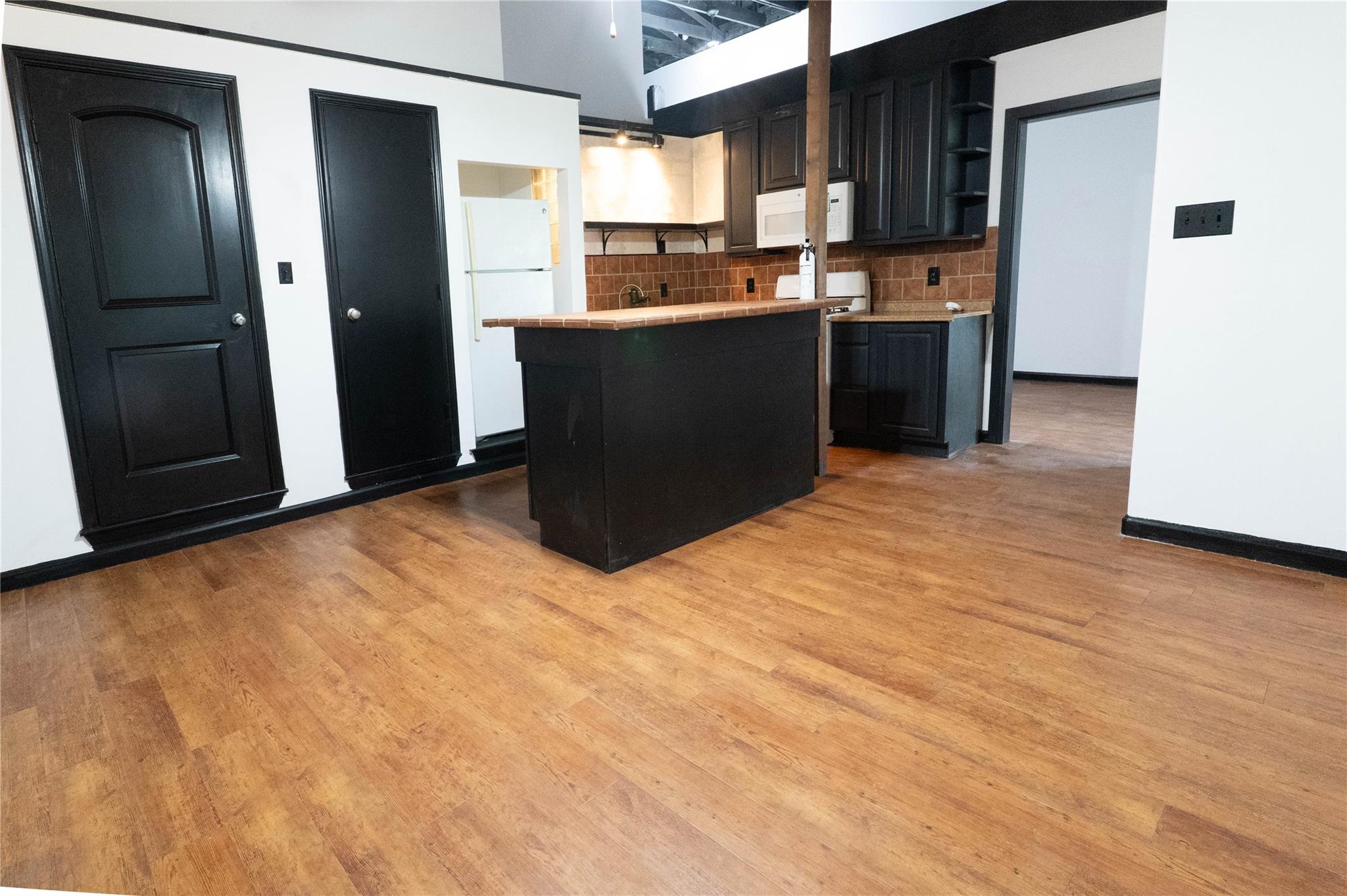 108 E Clark Street Bartlett TX 76511