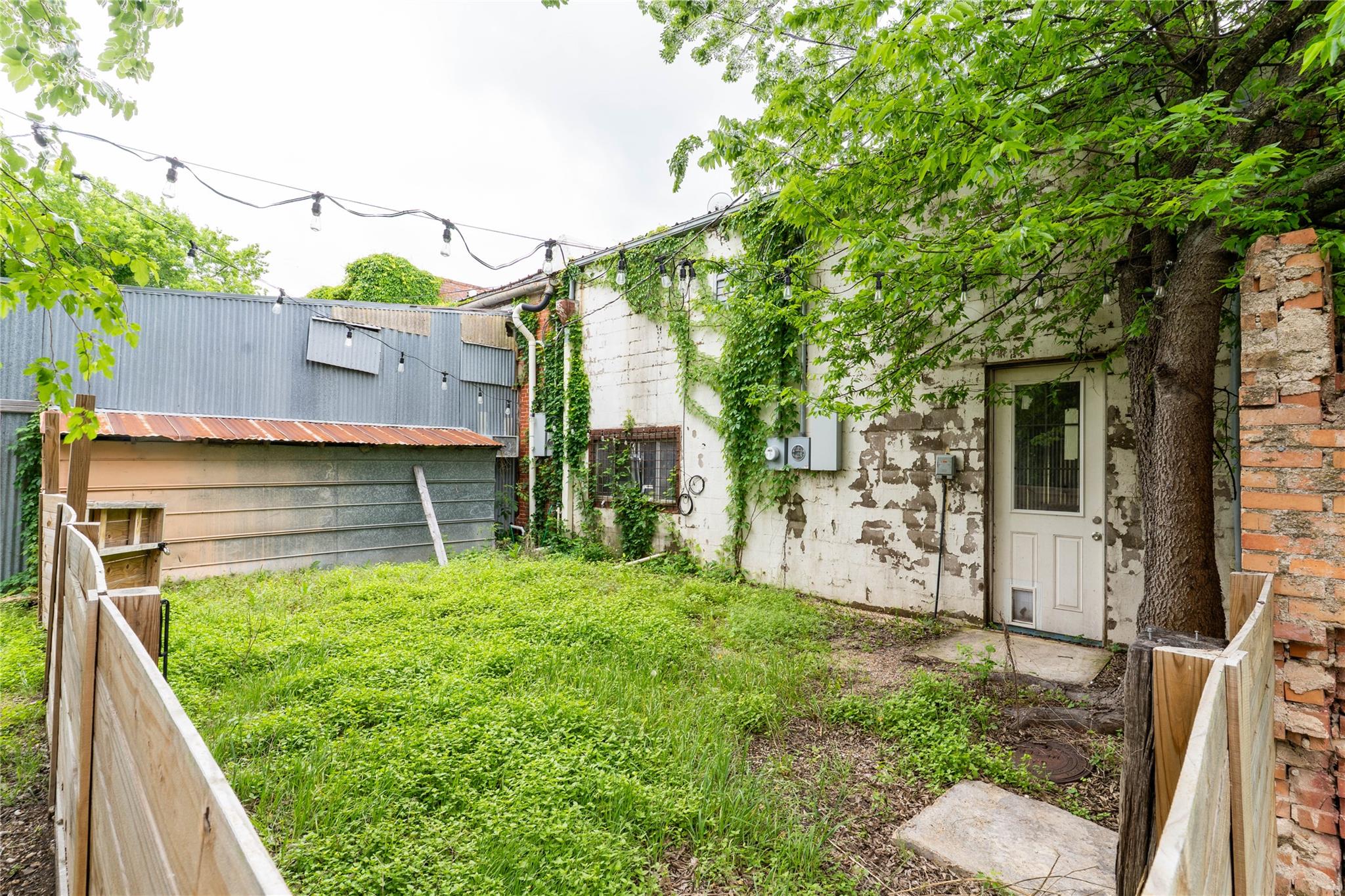 108 E Clark Street Bartlett TX 76511