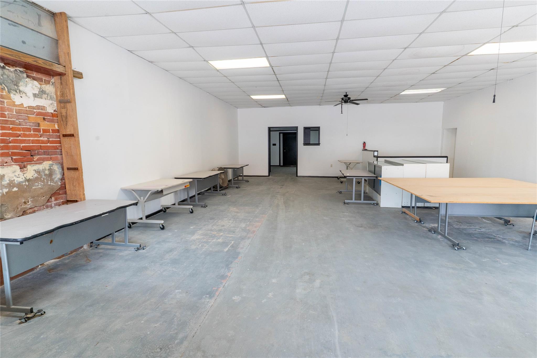 108 E Clark Street Bartlett TX 76511