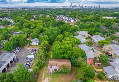 1806 Fortview Road Austin TX 78704