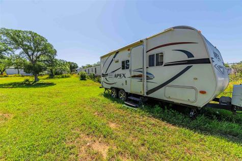 570 Poncho Street Kingsland TX 78639