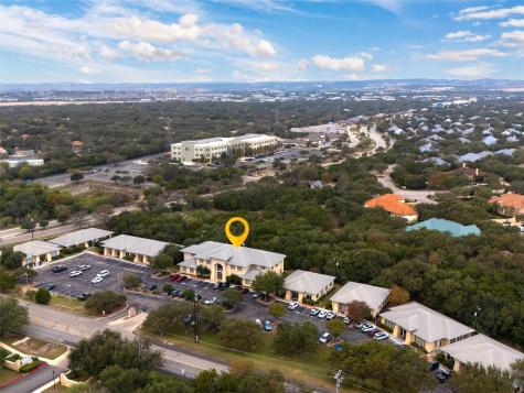 4085 De Zavala Road Shavano Park TX 78249