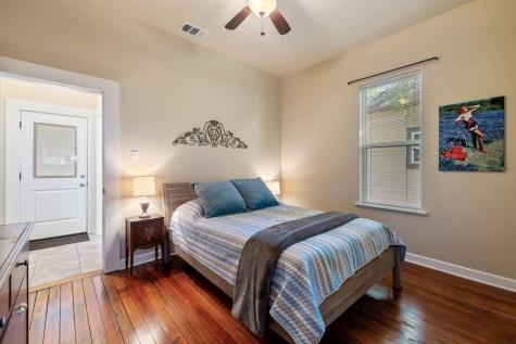 314 And 312 W 3rd Street Taylor TX 76574