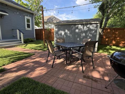 314 And 312 W 3rd Street Taylor TX 76574