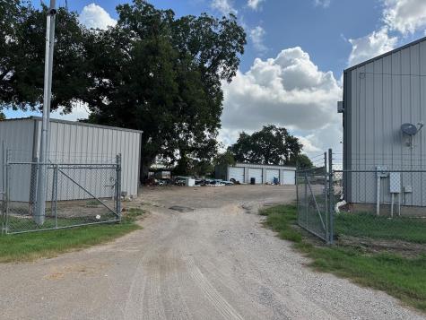 324 W La Fayette Street La Grange TX 78945