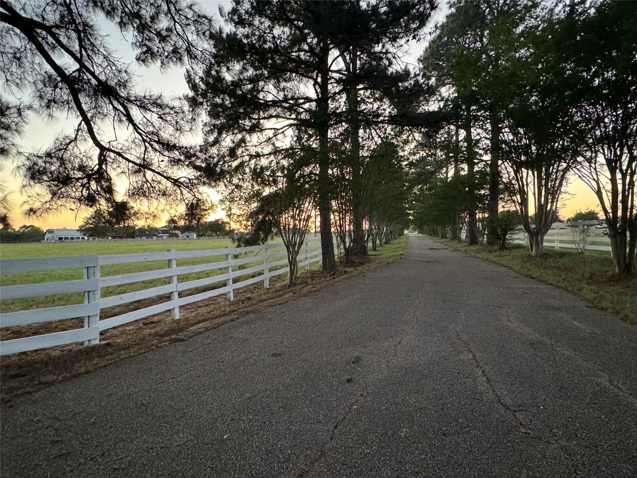 2502 Highway 304 Smithville TX 78957