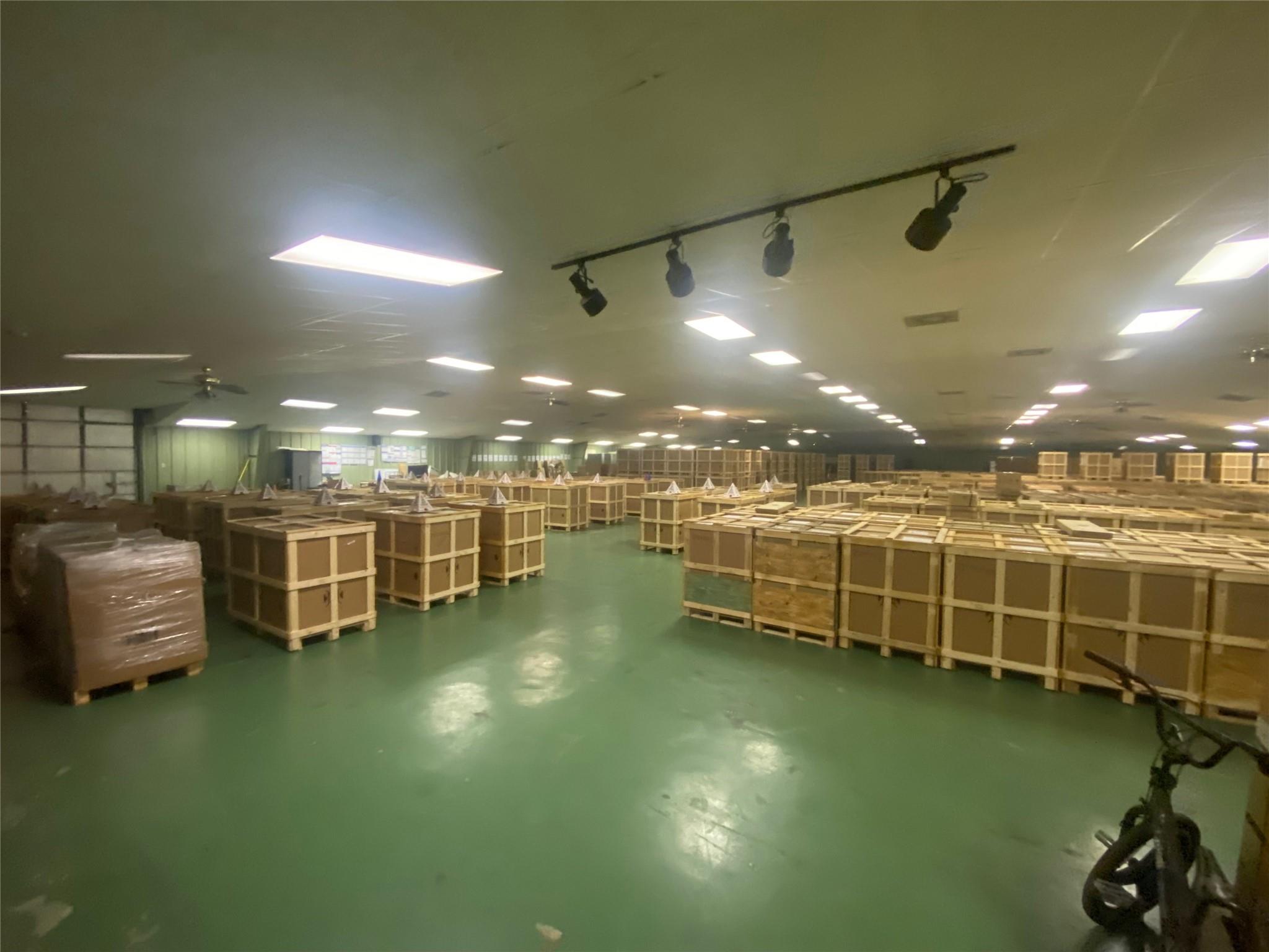 2502 Highway 304 Smithville TX 78957