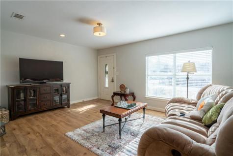 301 N Lewis Street Round Rock TX 78664