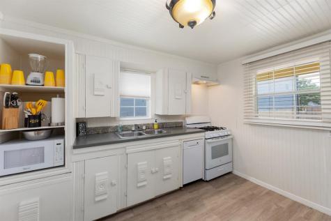 102 E Liberty Avenue Round Rock TX 78664