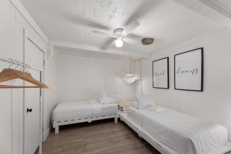 102 E Liberty Avenue Round Rock TX 78664