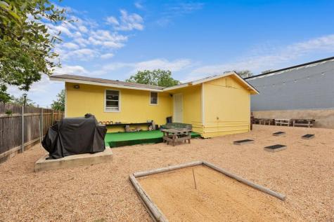 102 E Liberty Avenue Round Rock TX 78664