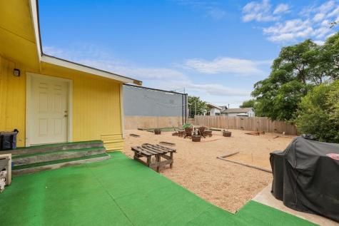 102 E Liberty Avenue Round Rock TX 78664