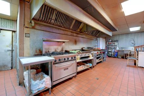 14100 Camino Real Niederwald TX 78640
