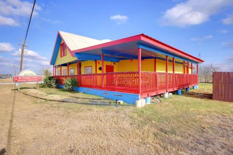 14100 Camino Real Niederwald TX 78640