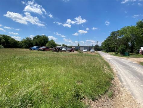 1000 E 2nd Avenue E Belton TX 76513