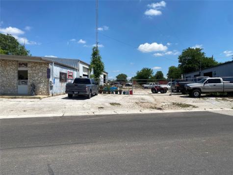 1000 E 2nd Avenue E Belton TX 76513
