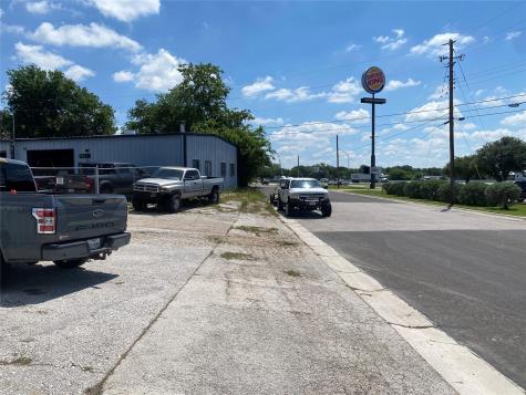 1000 E 2nd Avenue E Belton TX 76513