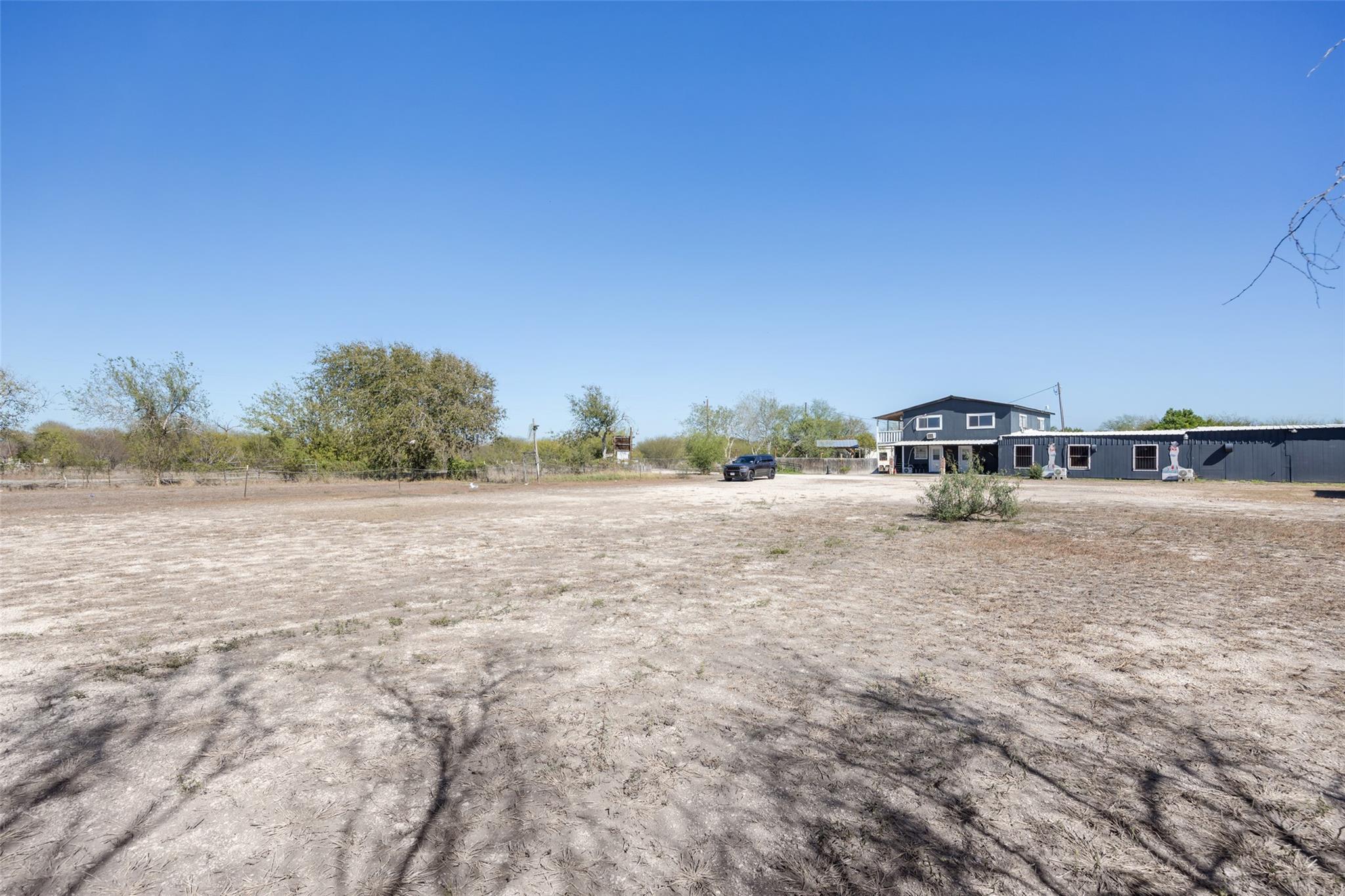 176 Co Road 304 Orange Grove TX 78372