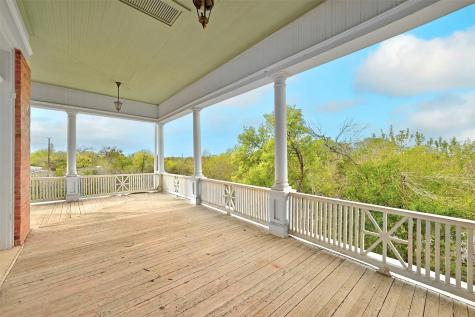 709 Lexington Street Manor TX 78653
