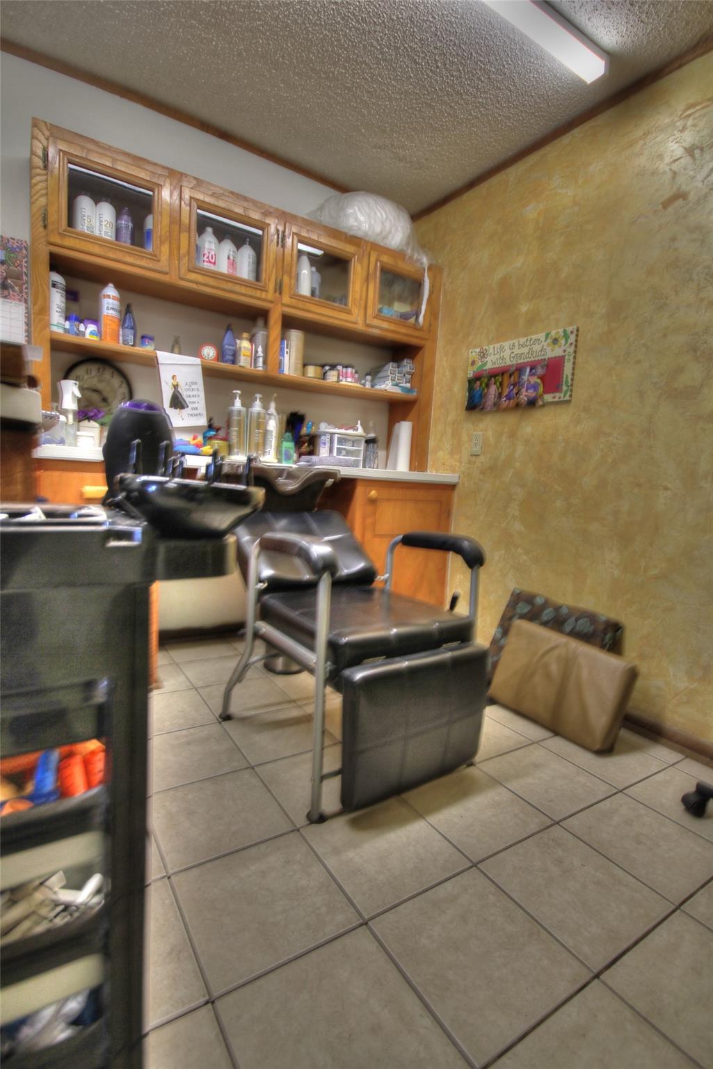 609 W Young Street Llano TX 78643