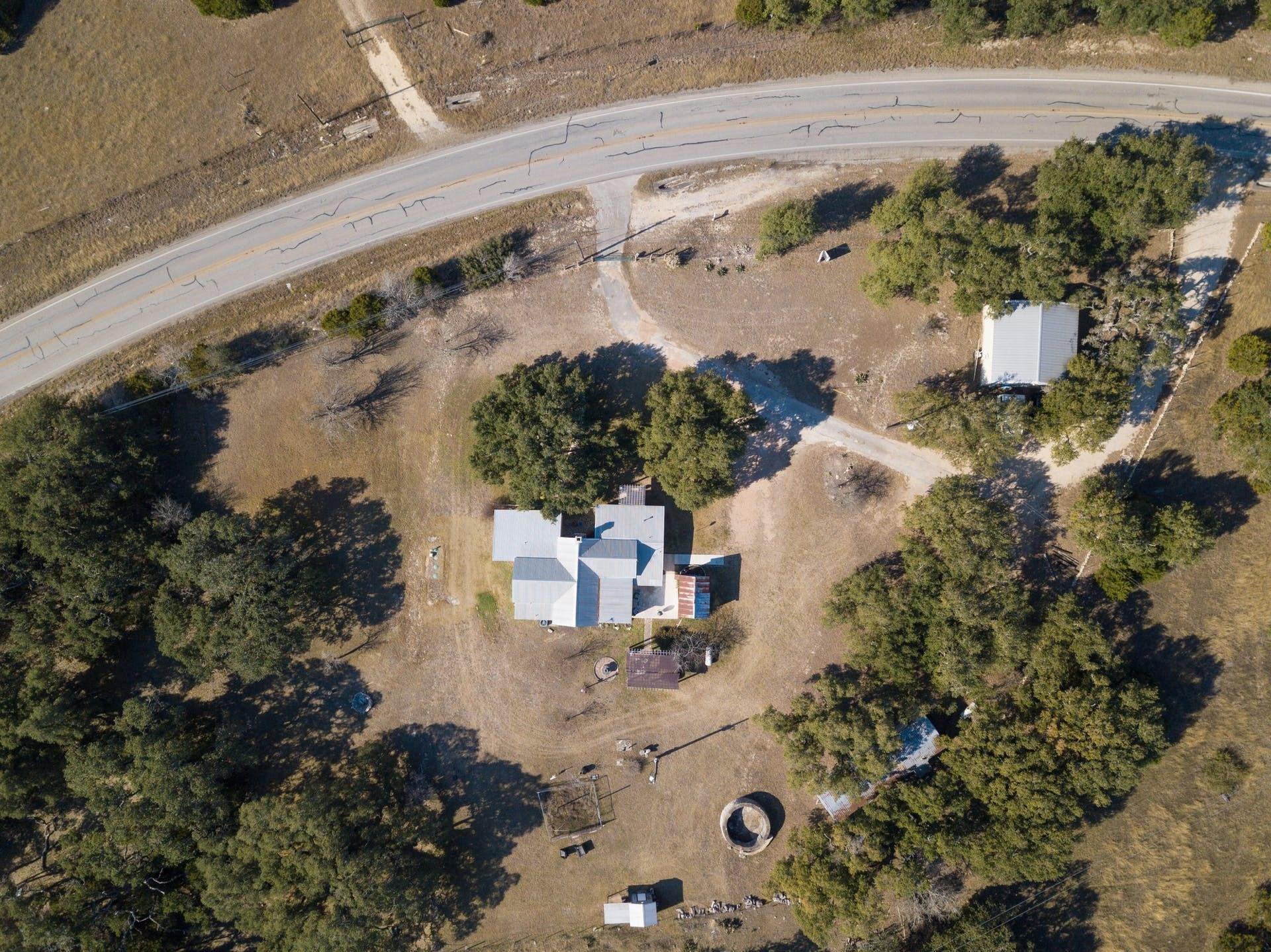 22100 Fm 150 W Driftwood TX 78619