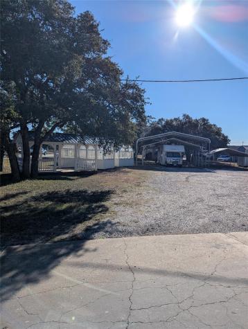 1511 Us Highway 290 Highway Dripping Springs TX 78620