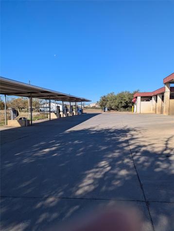 1511 Us Highway 290 Highway Dripping Springs TX 78620