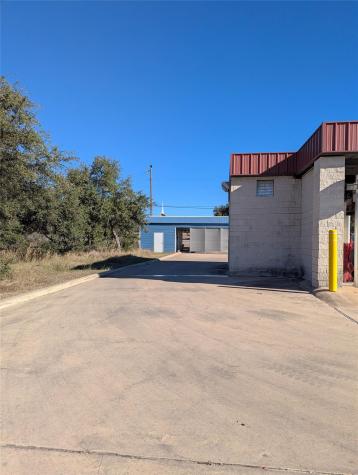 1511 Us Highway 290 Highway Dripping Springs TX 78620