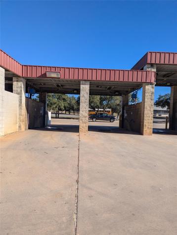1511 Us Highway 290 Highway Dripping Springs TX 78620