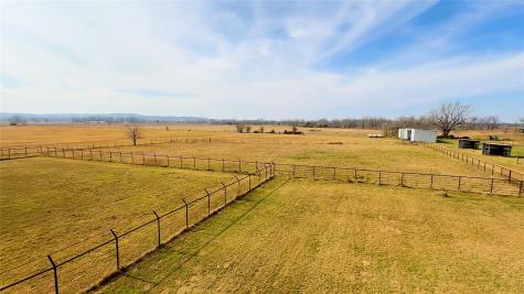 531 Highway 71 W Smithville TX 78957