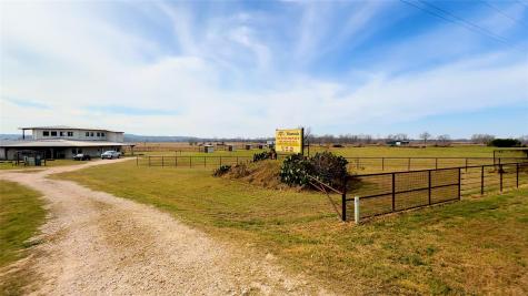 531 Highway 71 W Smithville TX 78957