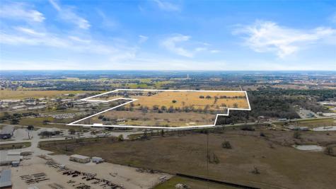 3650 E Austin Street Giddings TX 78942